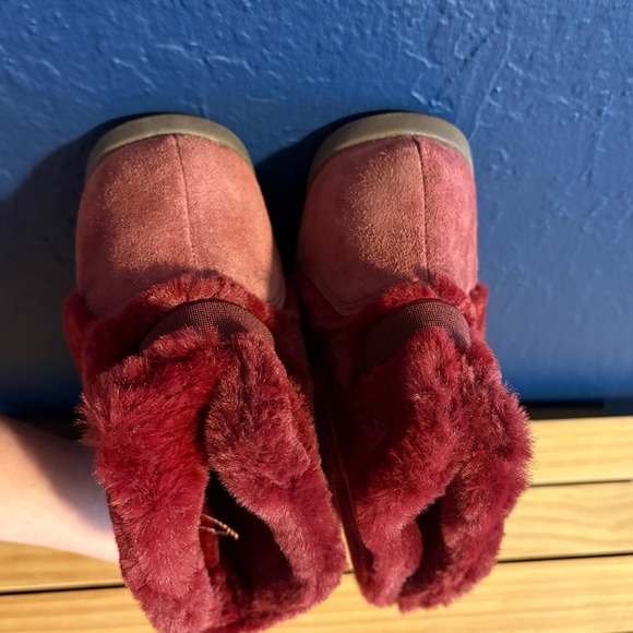 Vionic Maizie Women Size 10 Supportive Slipper Boot Burgundy Port Suede Faux Fur - Picture 5 of 8